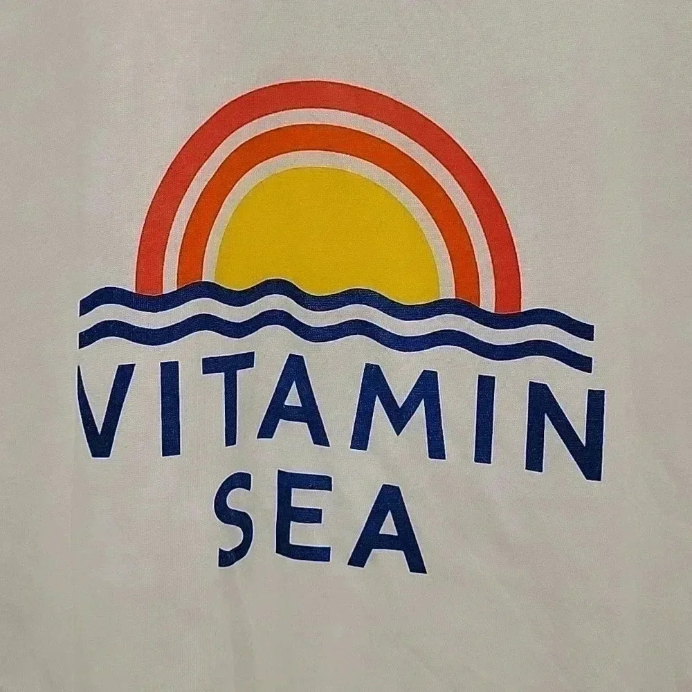 Vitamin Sea Tshirt Super Soft Size Large - Picture 3 of 6